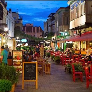  Апартаменты In The Heart Of Old